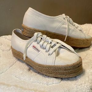 Superega women’s white canvas lace up espandrille size 8